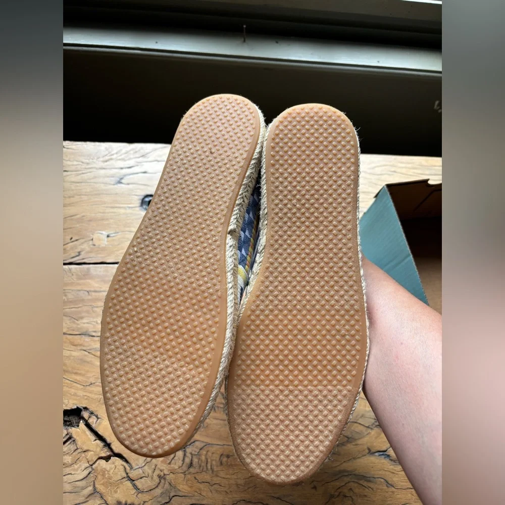 TOMS Alpargata Rope Global Jacquard Geometric Patterned Slip-Ons NEW IN BOX - Picture 9 of 10